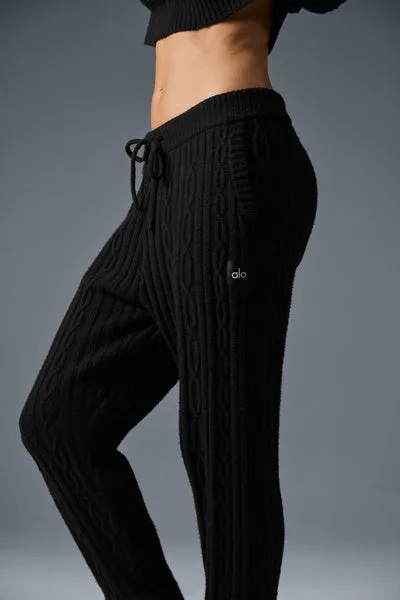 CABLE KNIT WINTER BLISS HOODIE