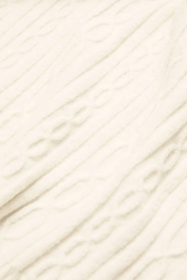 CABLE KNIT WINTER BLISS HOODIE
