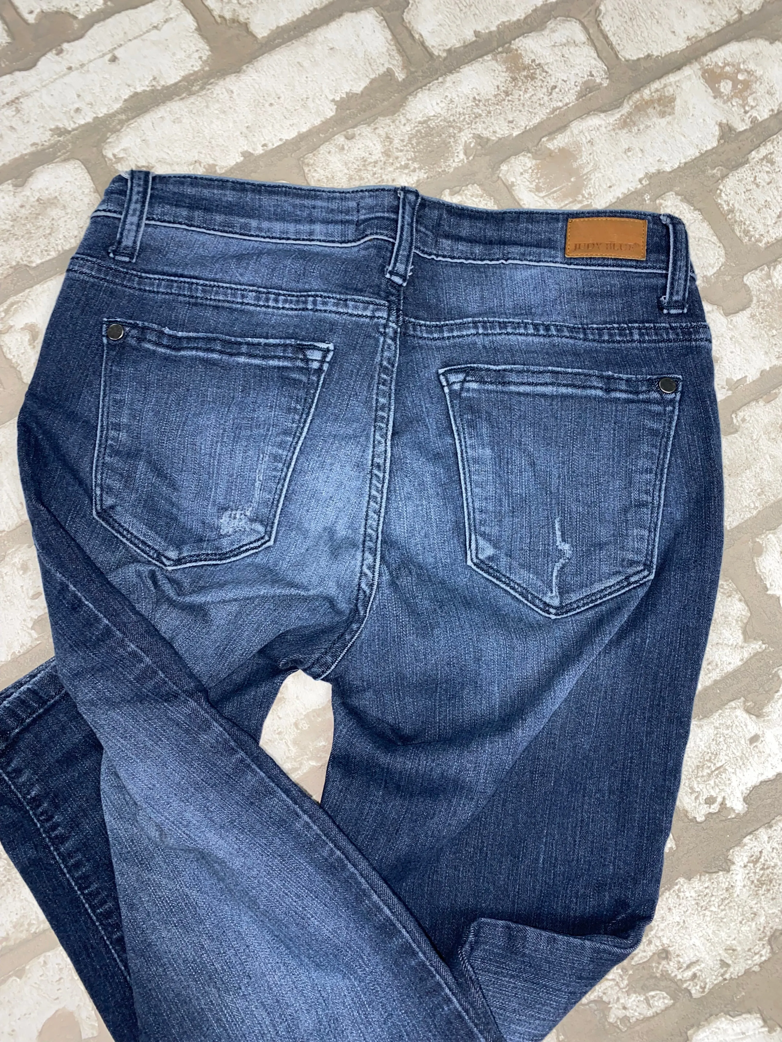 Judy Blue Skinny Fit- (Size 7)
