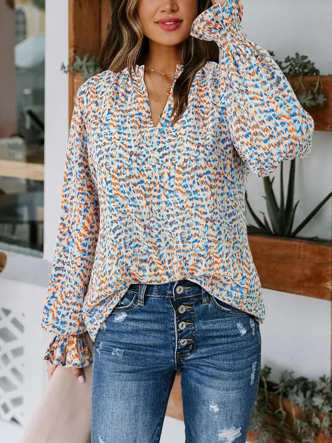 MASCOMODA Casual Spring Summer Chiffon Puff V Neck Trendy Tops for Womens 2025 Floral Dressy Long Sleeve Blouses Work Shirts