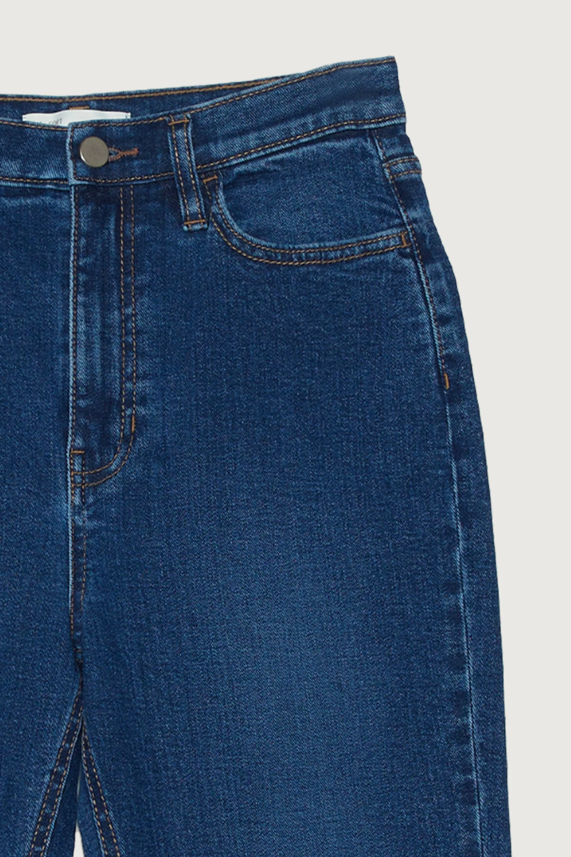 SLIM FIT JEAN
