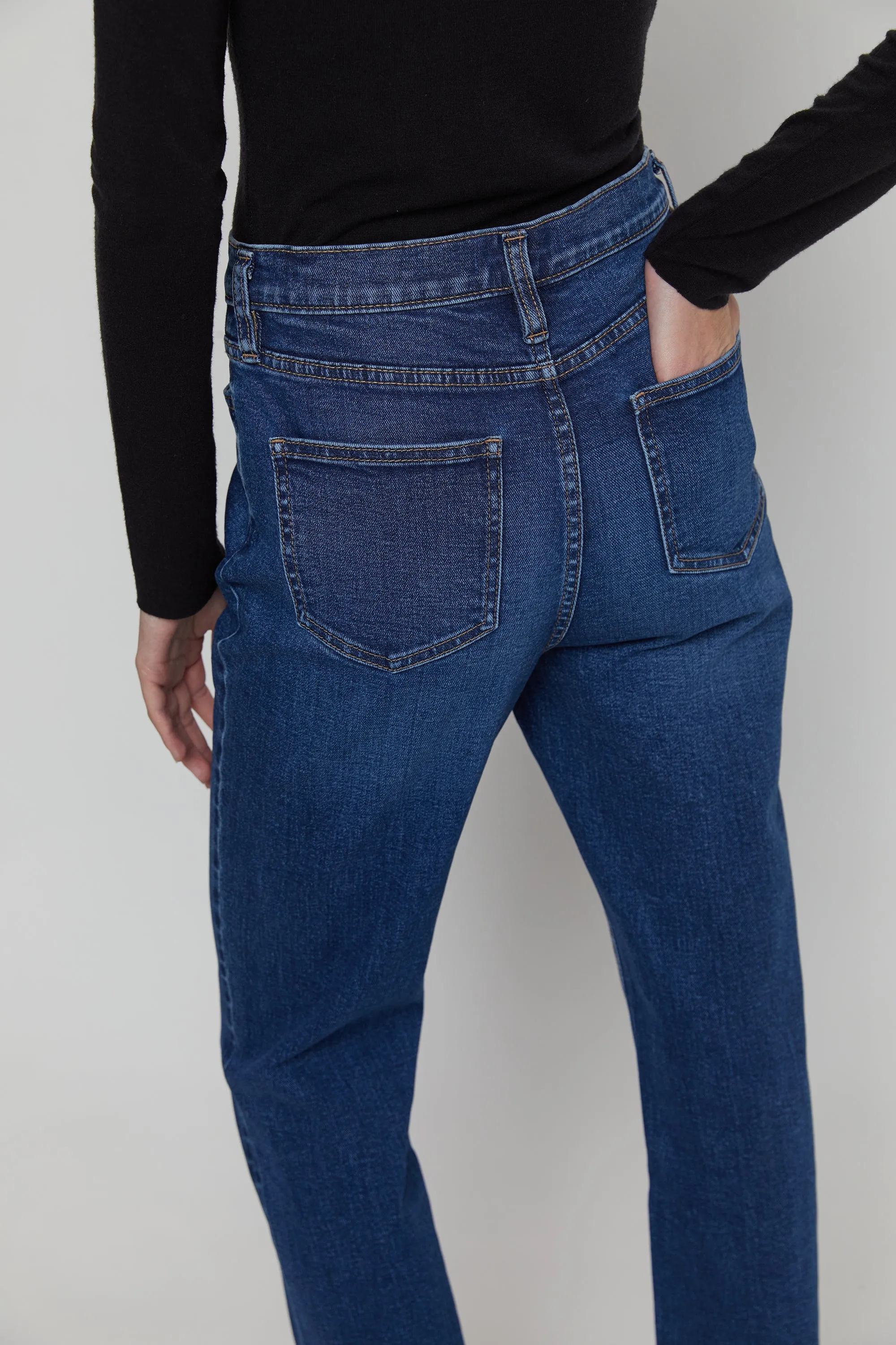 SLIM FIT JEAN