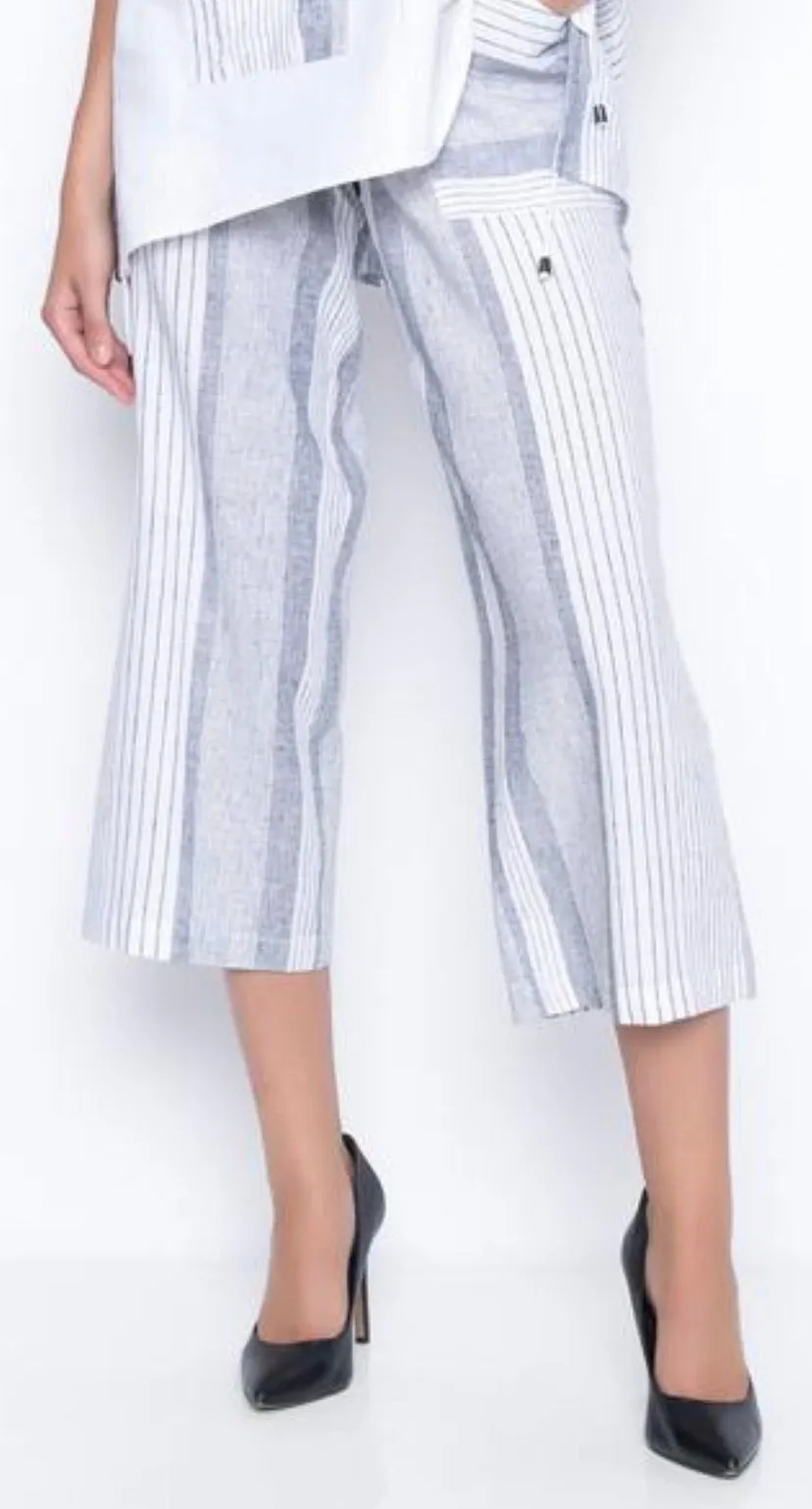 Wide Leg Pants With Pockets